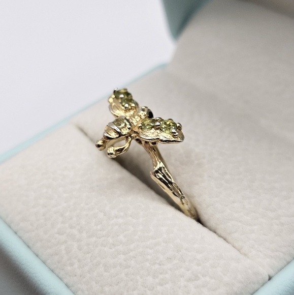 Peridot Beee - Picture 4 of 4